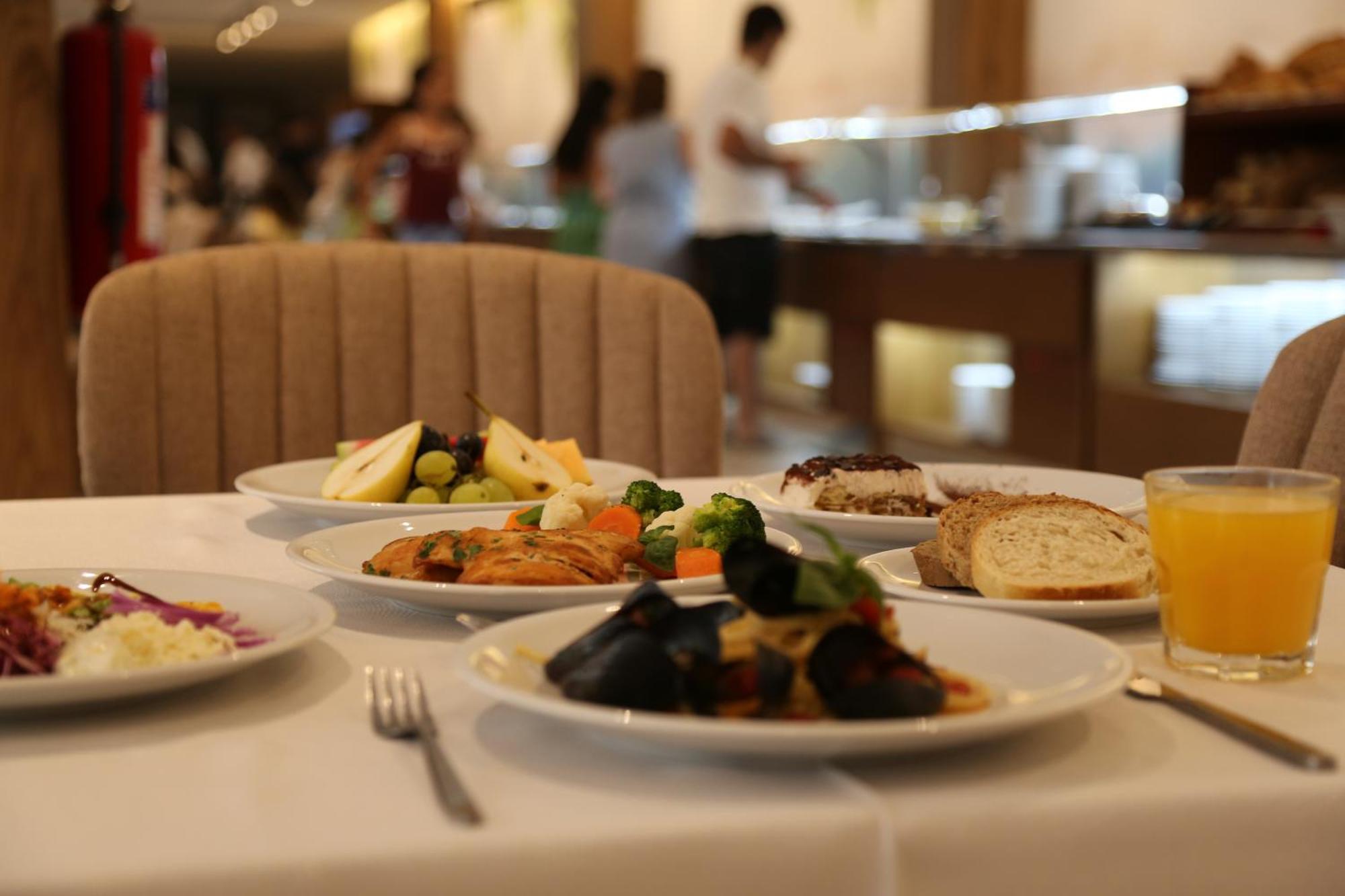 Hotel Riviera Palace Shëngjin